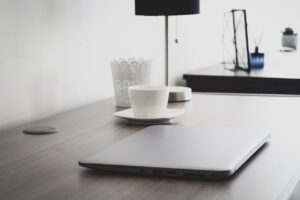 在宅勤務と子育てを両立させるための効果的な方法は？