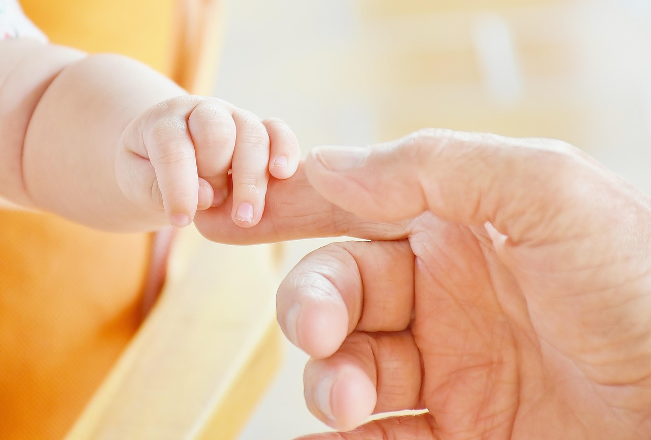 父親が教育に参加することで子どもの成長を増やす方法は？